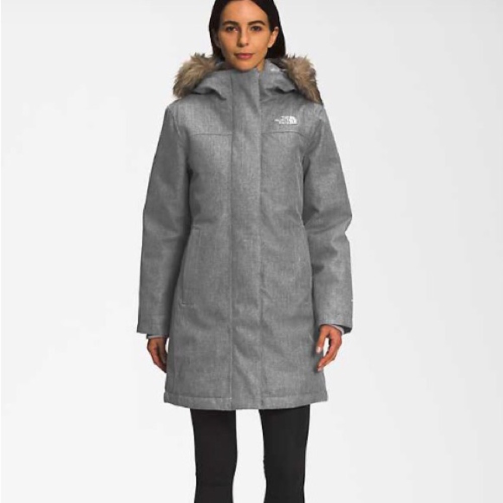 Practically new THE NORTH FACE arctic parka